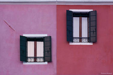 Facade of Burano by MPlichard