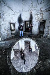 Killing Elizabeth V by esire