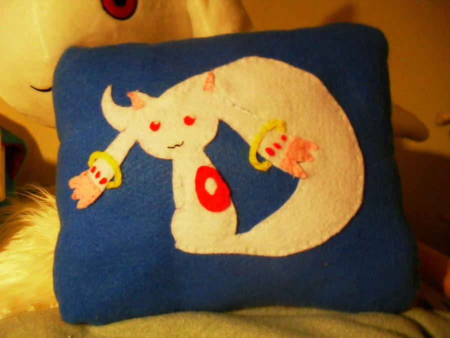 Kyubey Pillow by 1Meh1