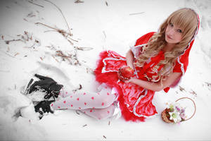 Red Riding Hood by elara-dark