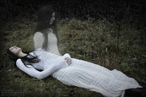 Ghost Shoot 04 by MeetMeAtTheLake2Nite