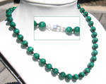 Malachite knotted necklace by inchworm