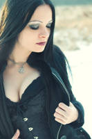 frozen and emotional by Boas73