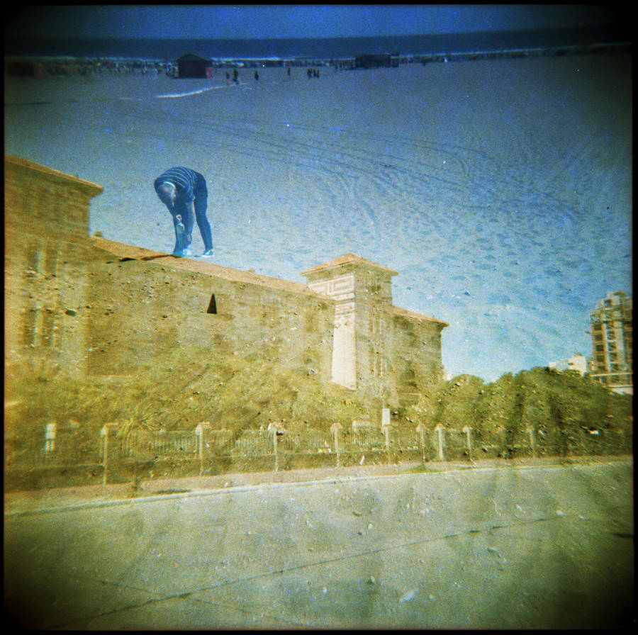 El hombre del tejado by elultimodeseo