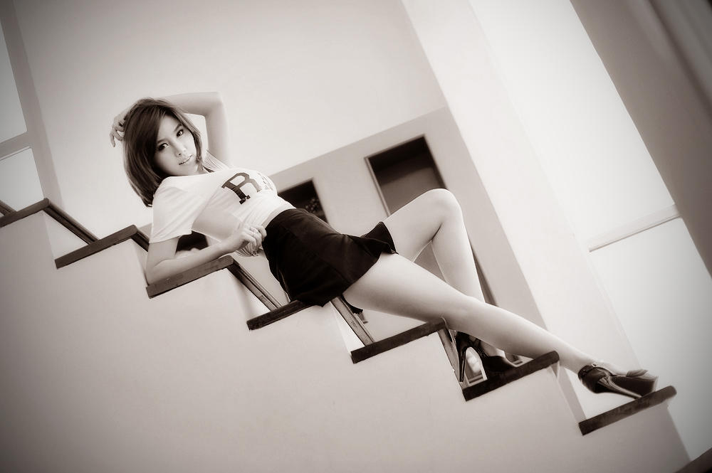 SoClose06 by Echohowdy