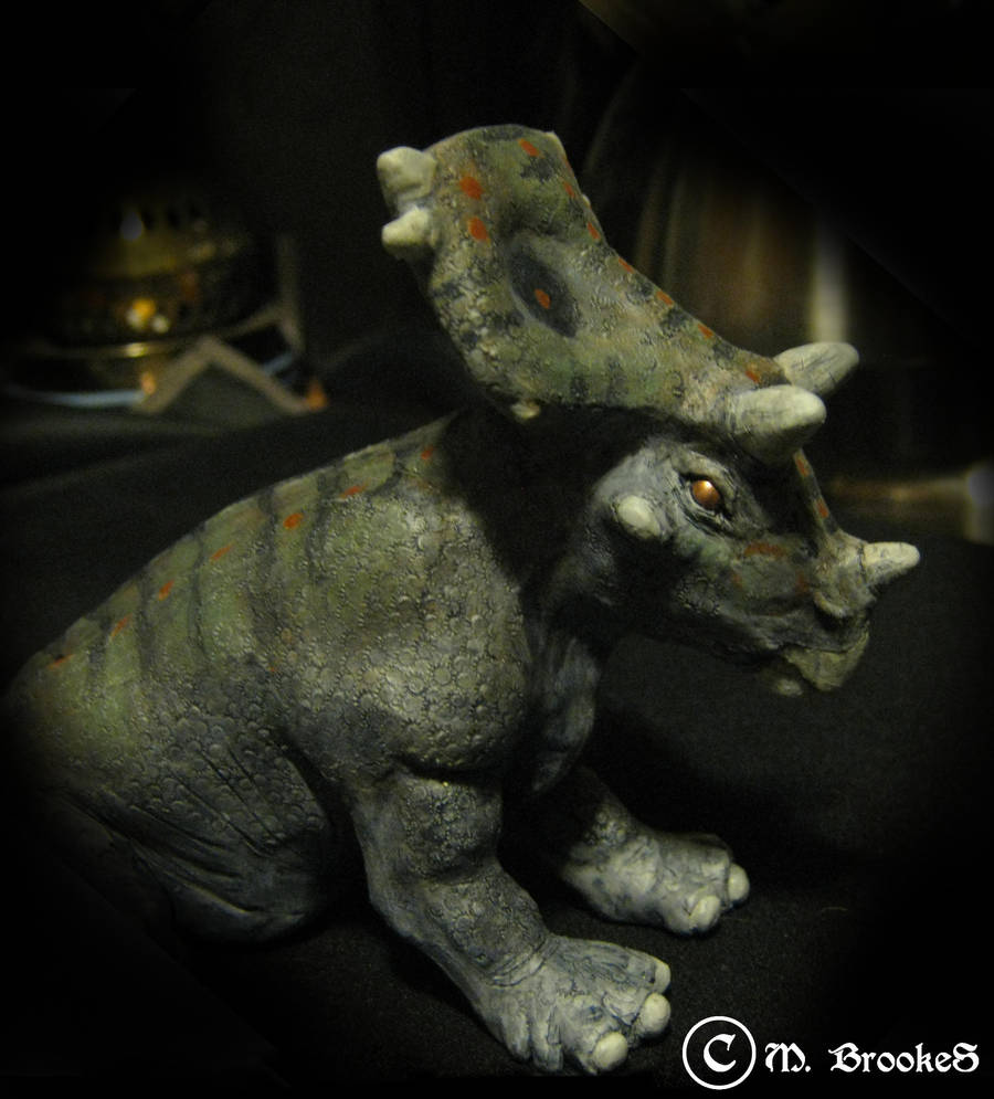 Chasmosaurus Hatchling by she1badelf