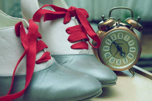 Shoes a clock by pinyty