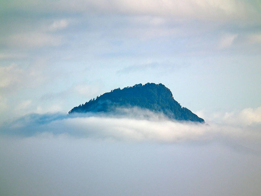 Mount in the Mist 1 by eRiQ
