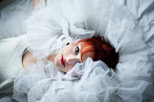 Prima Ballerina II by Citrusfrukt