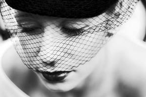 bad girl in black veil by idzpowinoiniewracaj