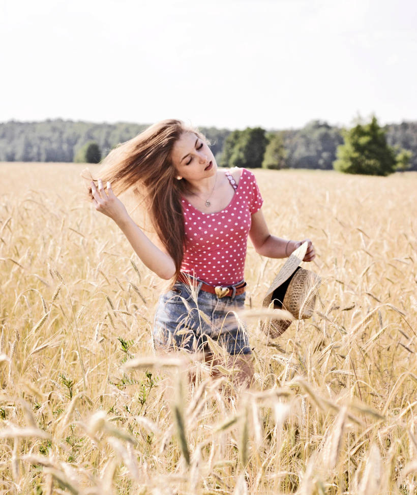 The Catcher in the Rye by idzpowinoiniewracaj