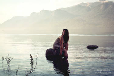 The girl that dreamed with a better life by maguis