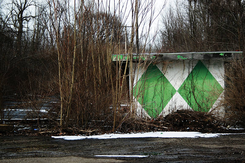 abandoned park 13 by aeiryn