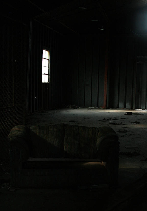 industrial decay 002 by aeiryn