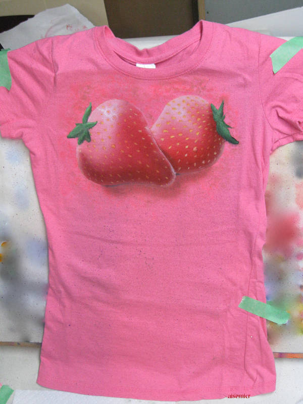 Airbrushed Strawberry T-Shirt by aisemicr