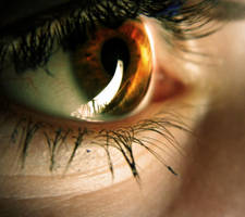 Fire in the eyes by Like-an-Utopian