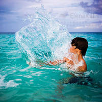 Splash by SachaKalis