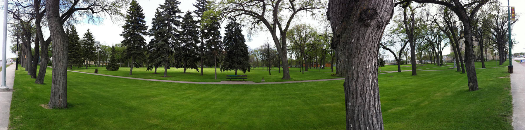 St. Johns Park Panorama by jaryth000