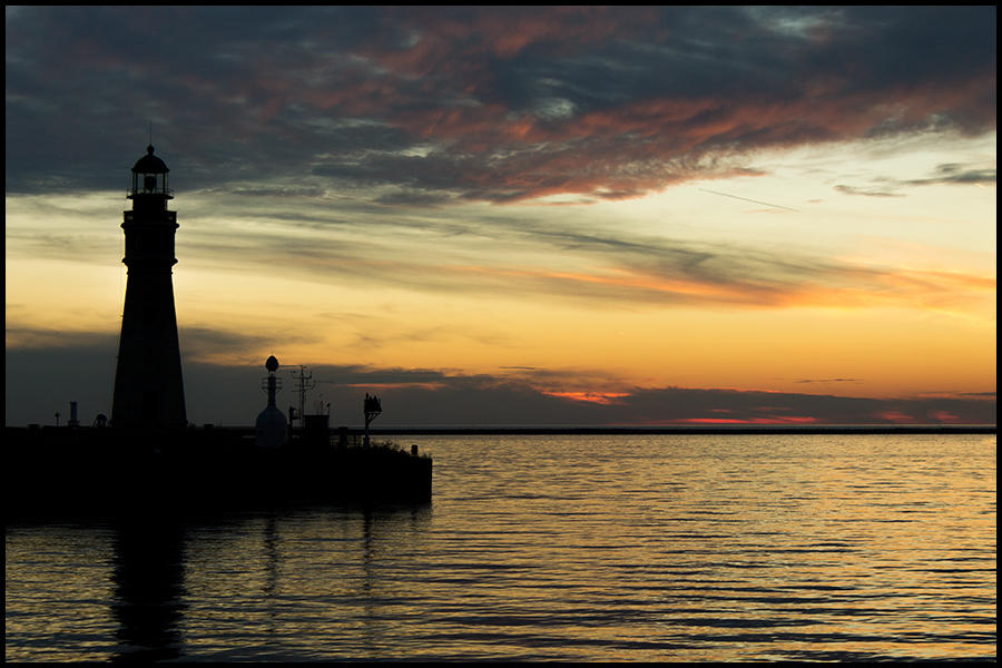 Sunset Silhouettes by bdusen