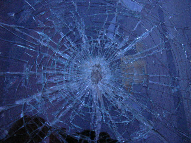 Broken Glass by HelsinkiVampire
