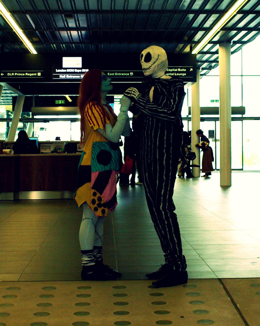 Happy Halloween Everyone by flames-of-monki