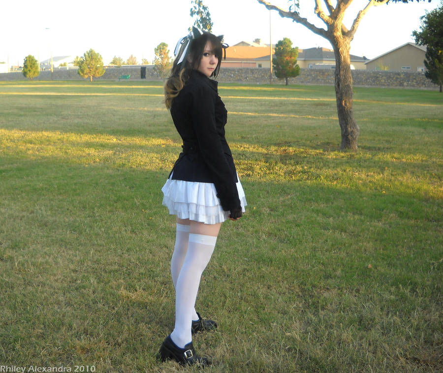 Walking on Two Legs by Fightingdistances