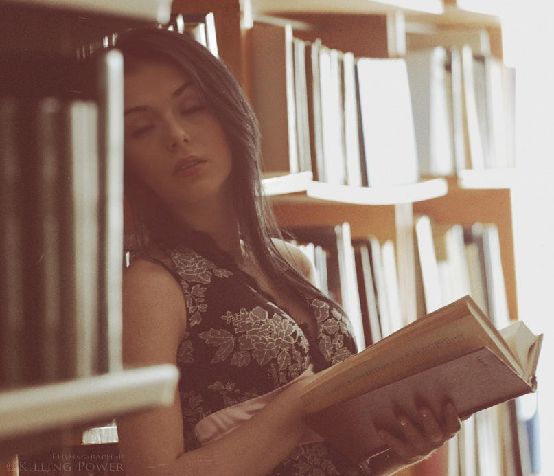 Bibliotheque3 by JuicyCinnamon