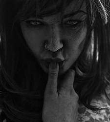 You look good in your eyes, baby by zenibyfajnie