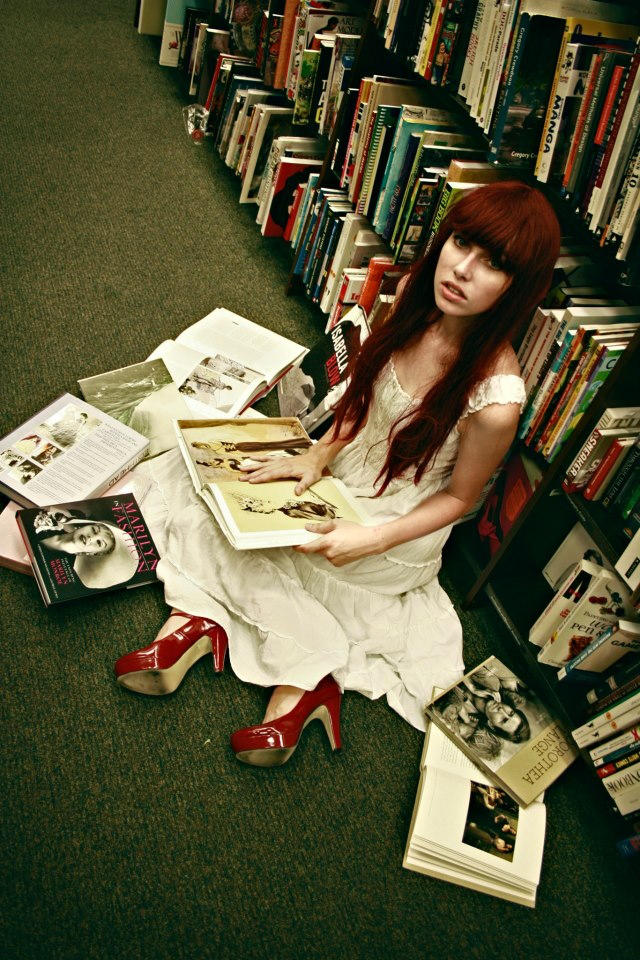 La Fille by MeganCoffey