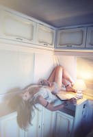 Sur votre corps de bois blanc. by Feelonia