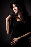 Shanna 2 by rylphotography