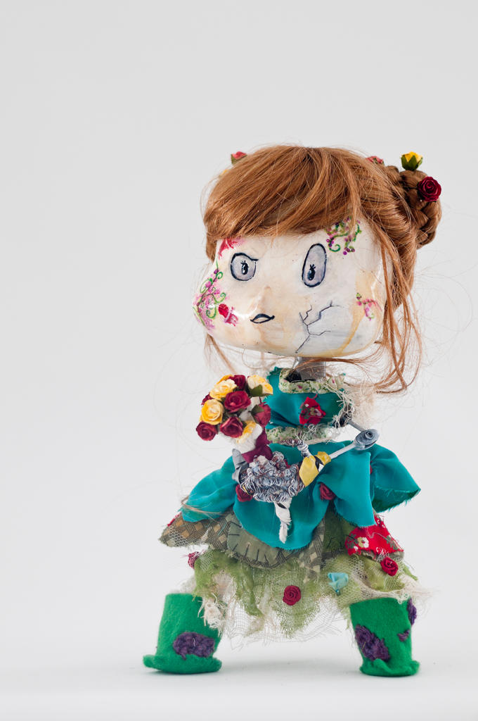 Mary, Mary, Quite Contrary by vimfuego