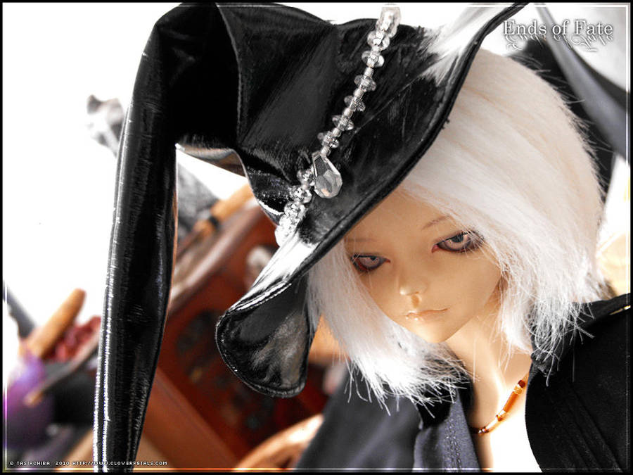 Feeling a Little Witchy by ResinAngel