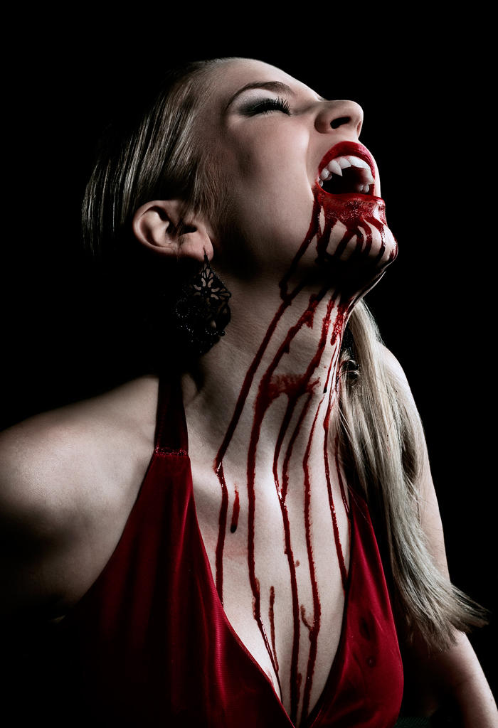 Vampire I by Karl-Filip