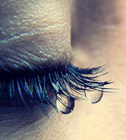 Fall down on me by Tharwaithiel