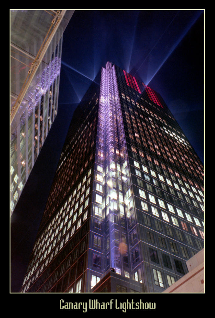 Canary Wharf Lightshow by stevesm