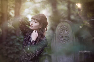 Victoria by EmilySoto