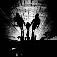 In these hands by mehrmeer