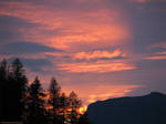 Sunset in mountains by Momotte2