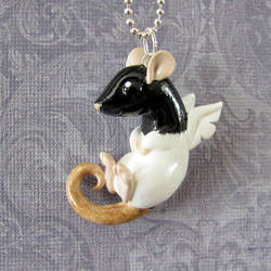 Angel Ratty by DragonsAndBeasties
