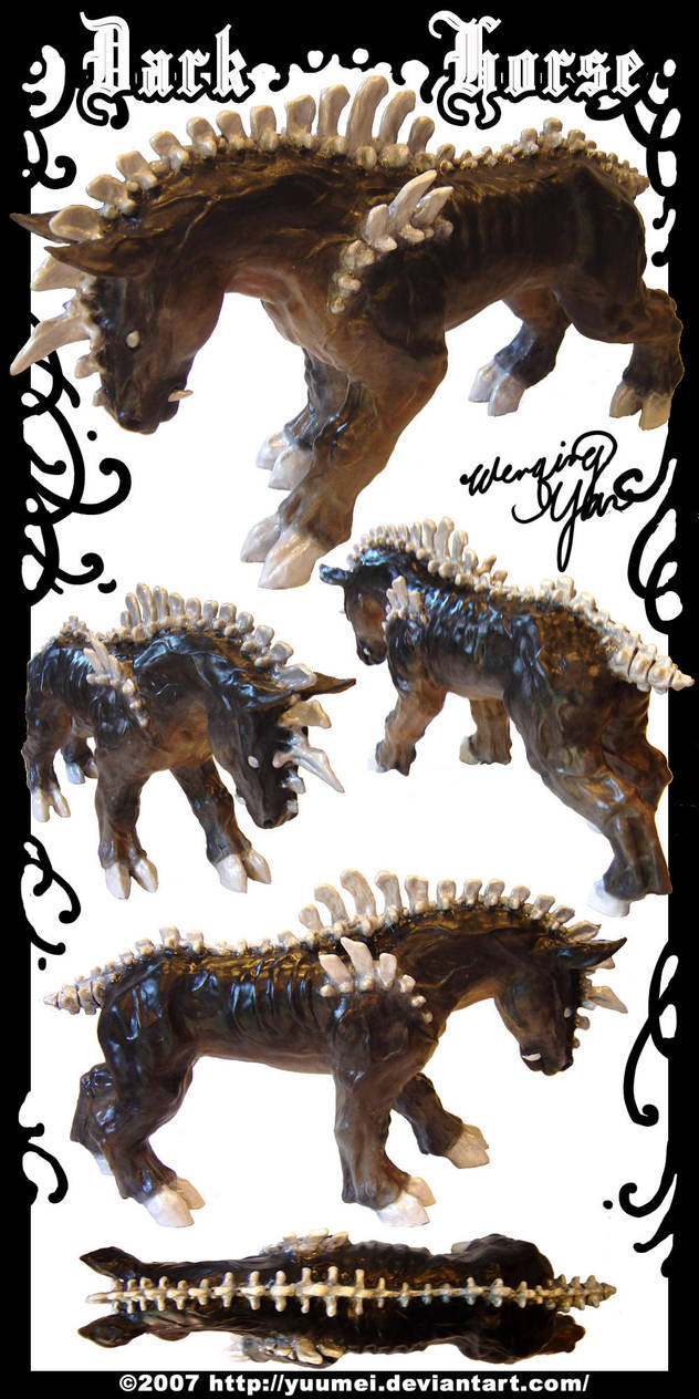 Dark Horse Sculpture by yuumei