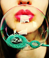 Kiss Blower by naked-in-the-rain