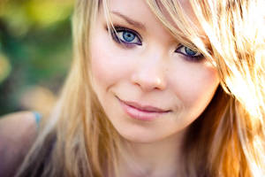 shiny by AlesanaCore