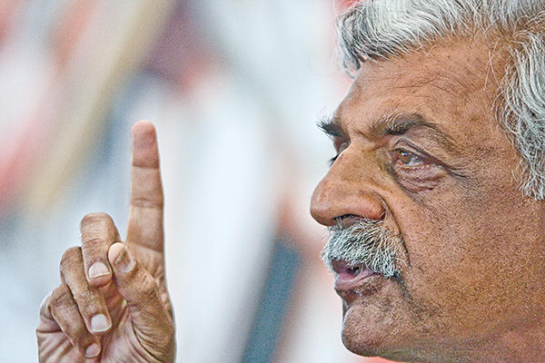 Tariq Ali by nocturno