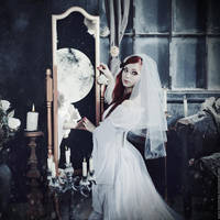 Mirror For The Moon by MariannaInsomnia