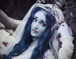 Corpse Bride by MariannaInsomnia