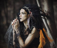 Black Queen by MariannaInsomnia