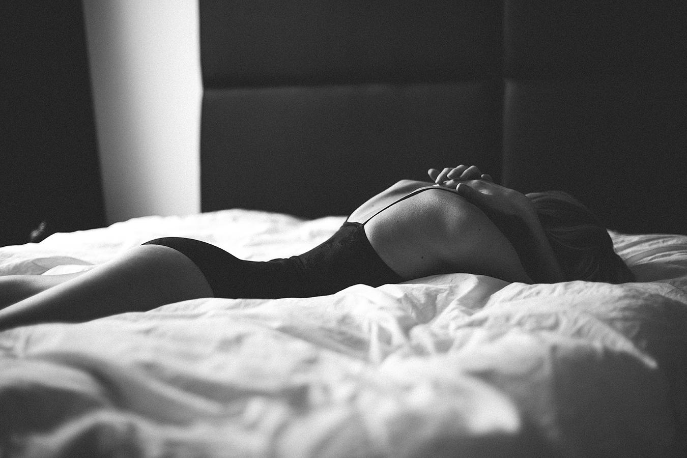 1 pose - 4 angles - 4 by Who-Is-Chill