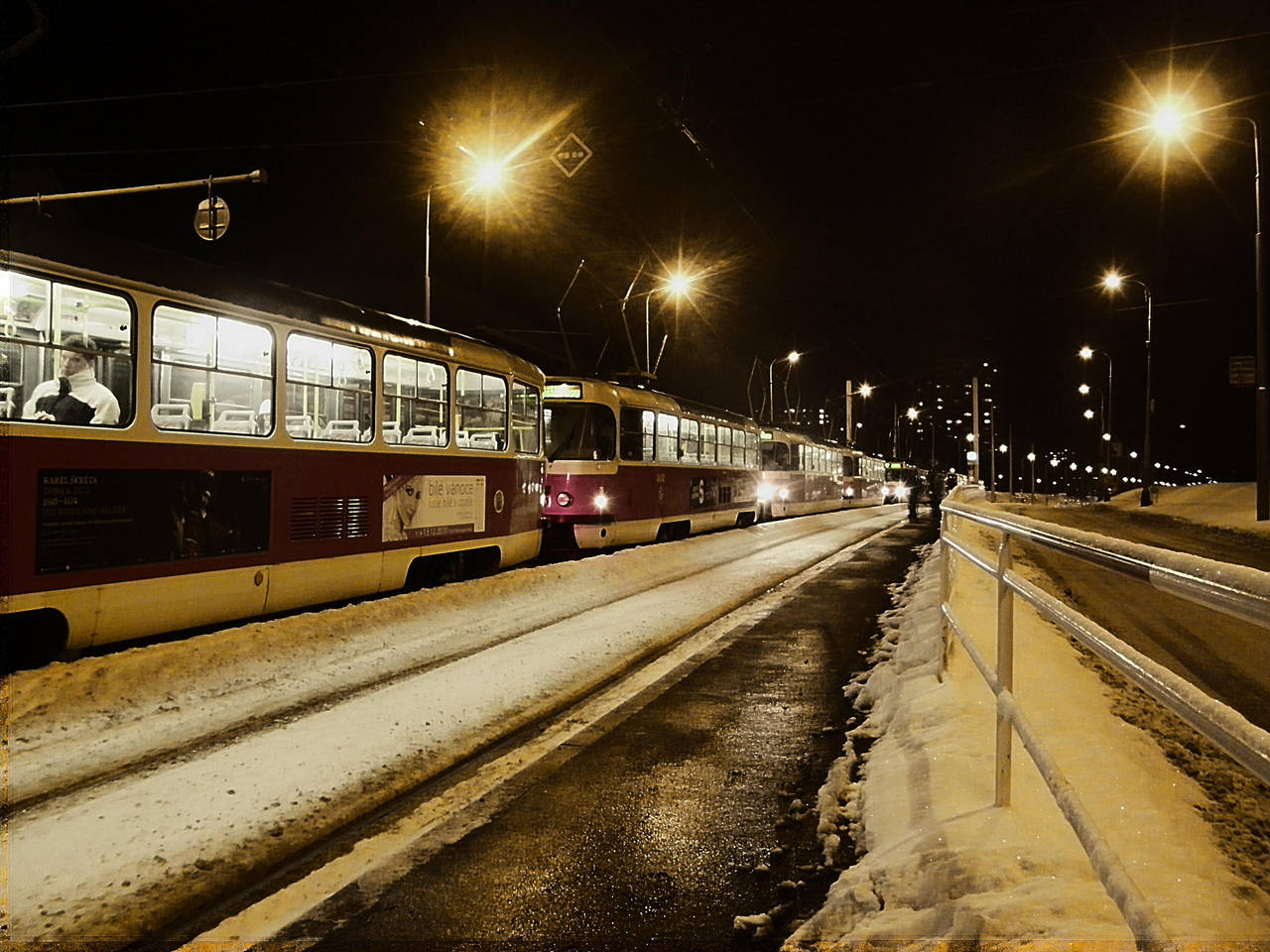 Other side of trams by emu2