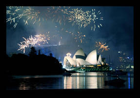 Sydney Fireworks III by elario